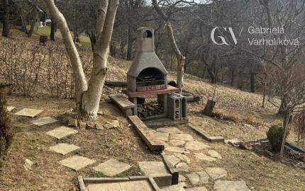 Predaj rekreačného pozemku s chatkou